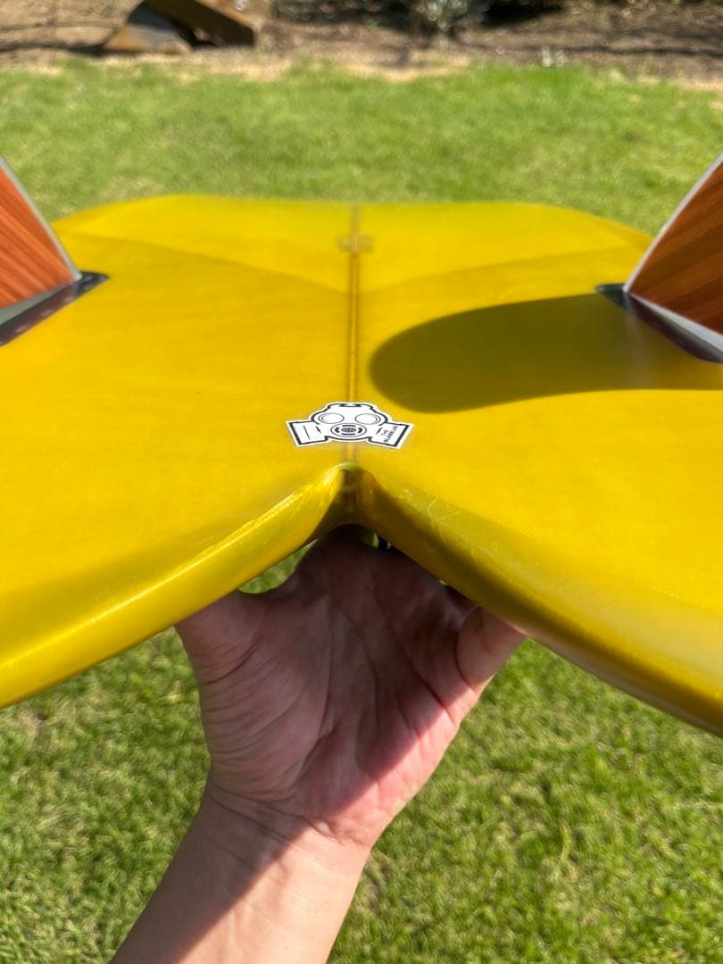 Dead kooksサーフボード【訳アリ】