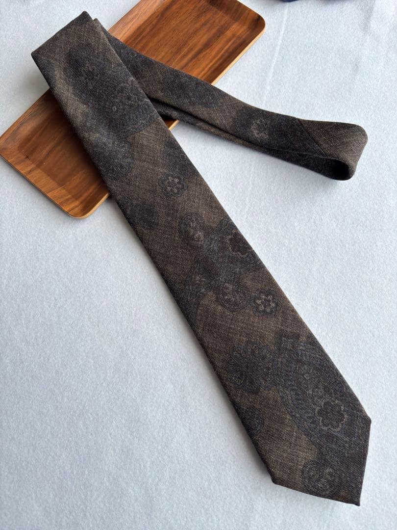 〔試着のみ〕フマガッリ ビームスエフ ネクタイ ペイズリー