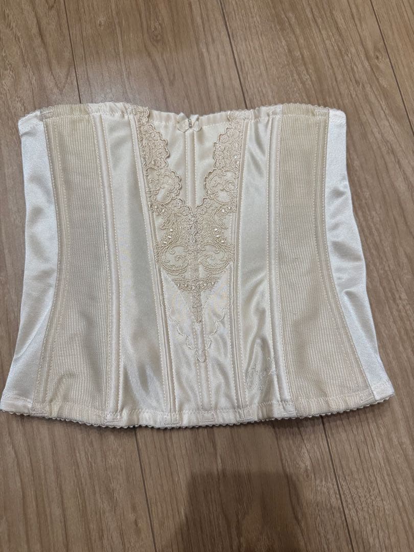 フォーシス ブライダルインナー 4点