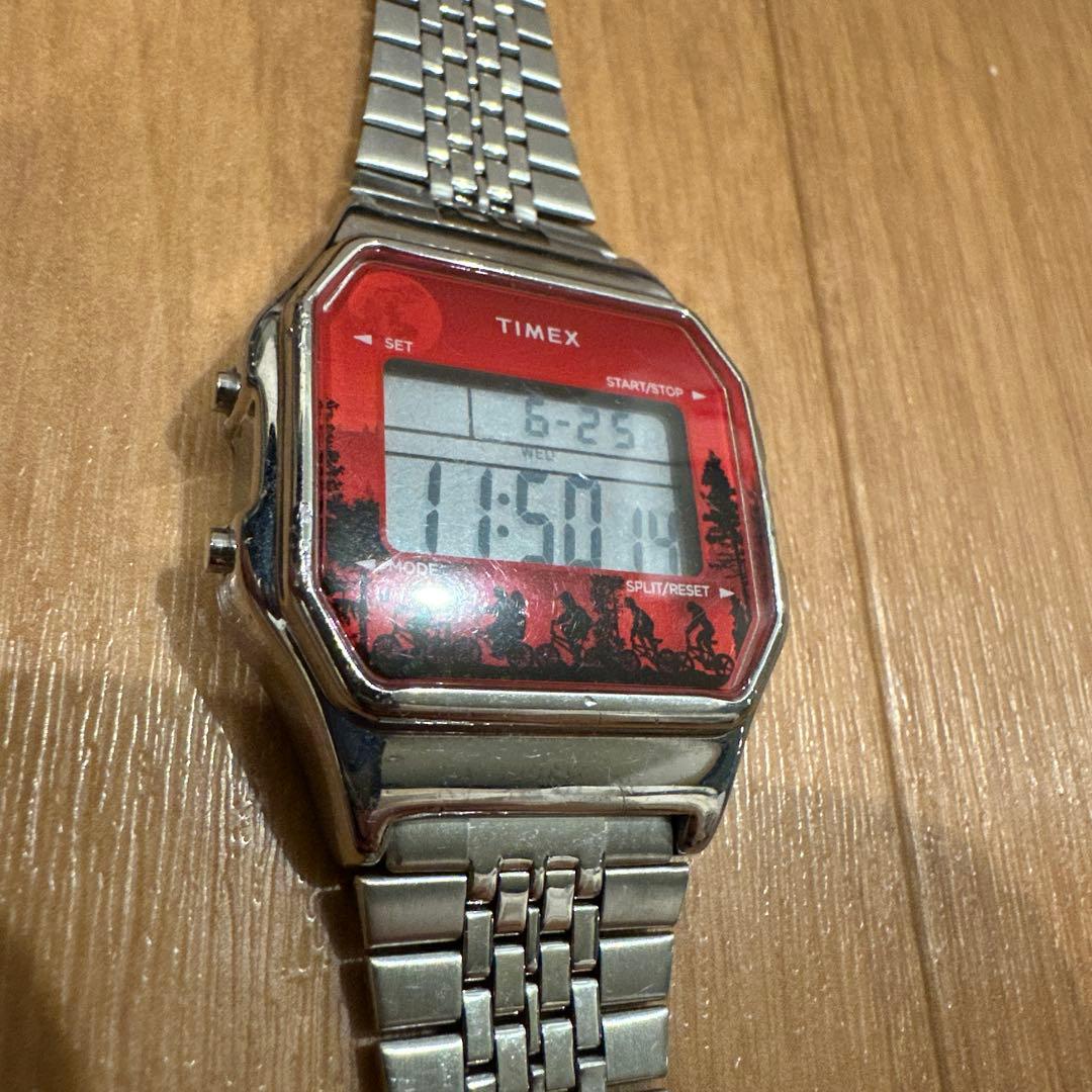 TIMEX Stranger Things デジタル時計