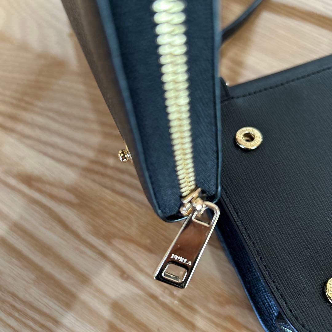 極美品　FURLA リーヴァ 2way ウォレットショルダーバッグ　ブラック