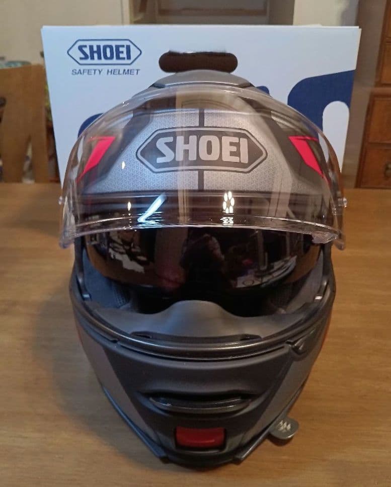 SHOEI ヘルメット ネオテック2リスペクト　ブラック/シルバー(Lサイズ)