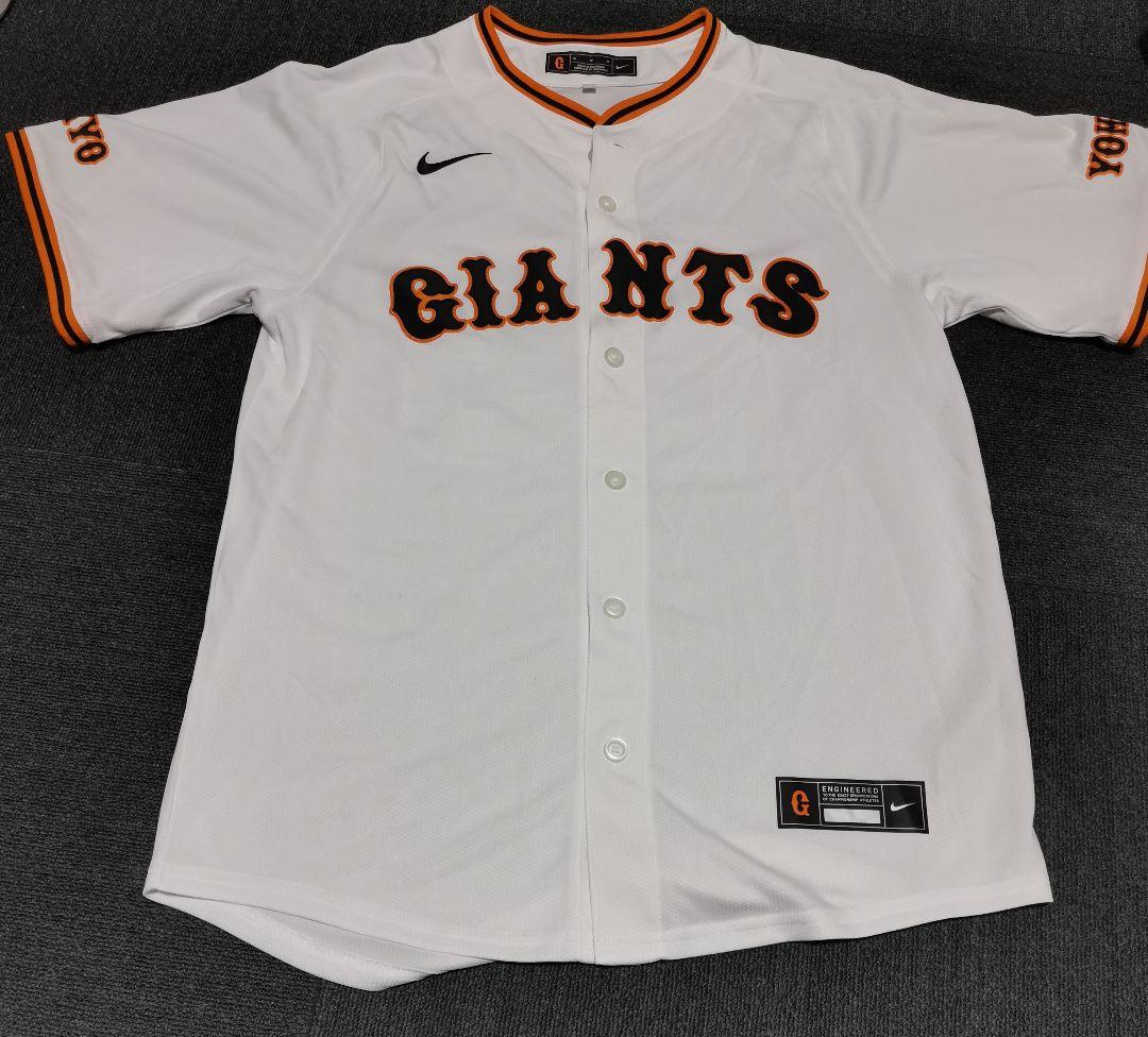 読売ジャイアンツ　巨人　 岡本和真選手 ユニフォーム(Mサイズ)　25番