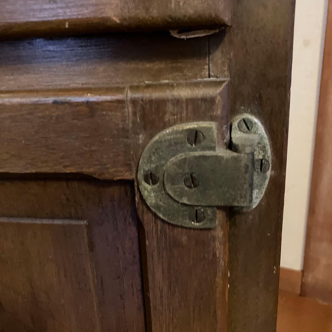 レトロな木製冷蔵庫　シロガネ　松坂屋　ディスプレイ　収納