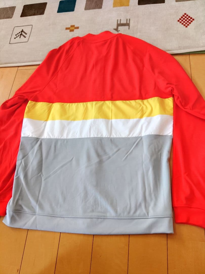 リバプールFC Nike フルジップジャケット新品タグ付き