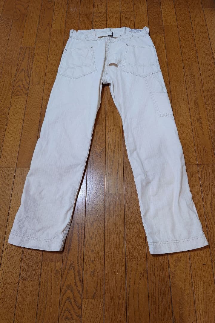 キ*ズ様 フリーホイーラーズ　デリックマン ロウホワイト　サイズ32x32