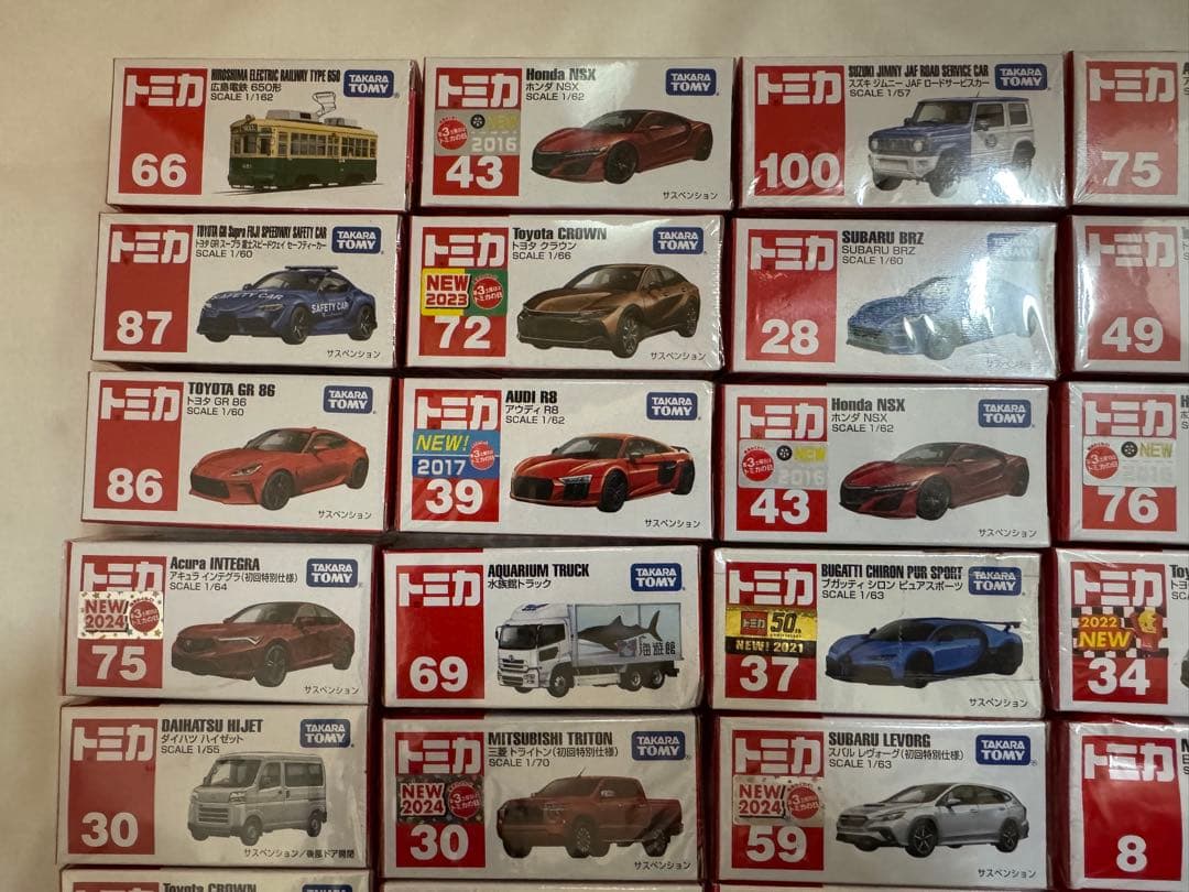 トミカ　未開封100台まとめ売り　ミニカー　プレミアム