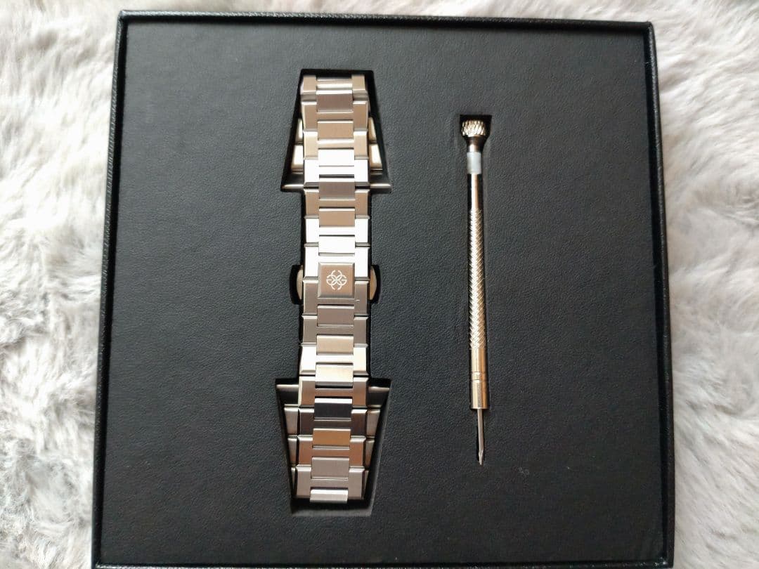 ゴールデンコンセプト　ステンレスバンド