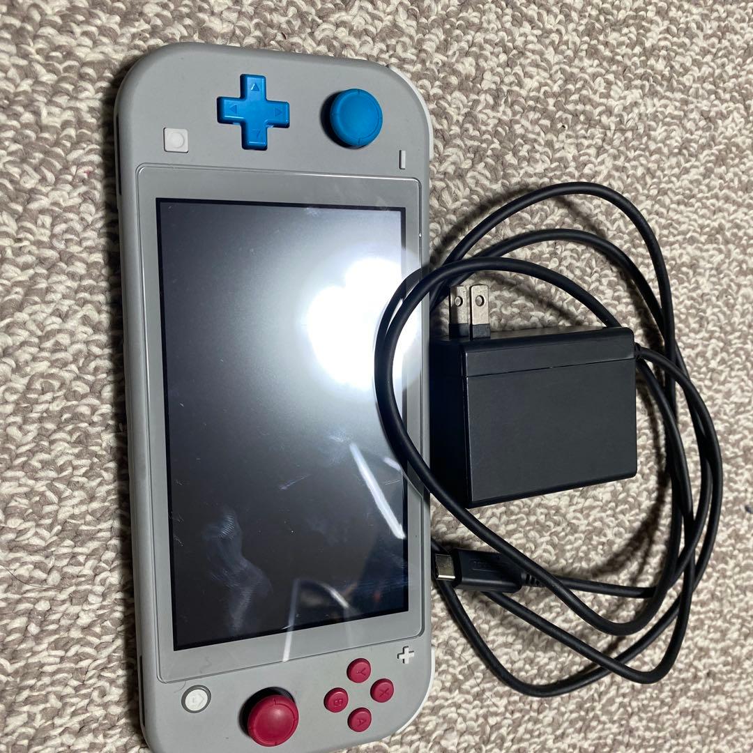 ニンテンドーSwitch ライト　充電ケーブル付き　ポケモンデザイン