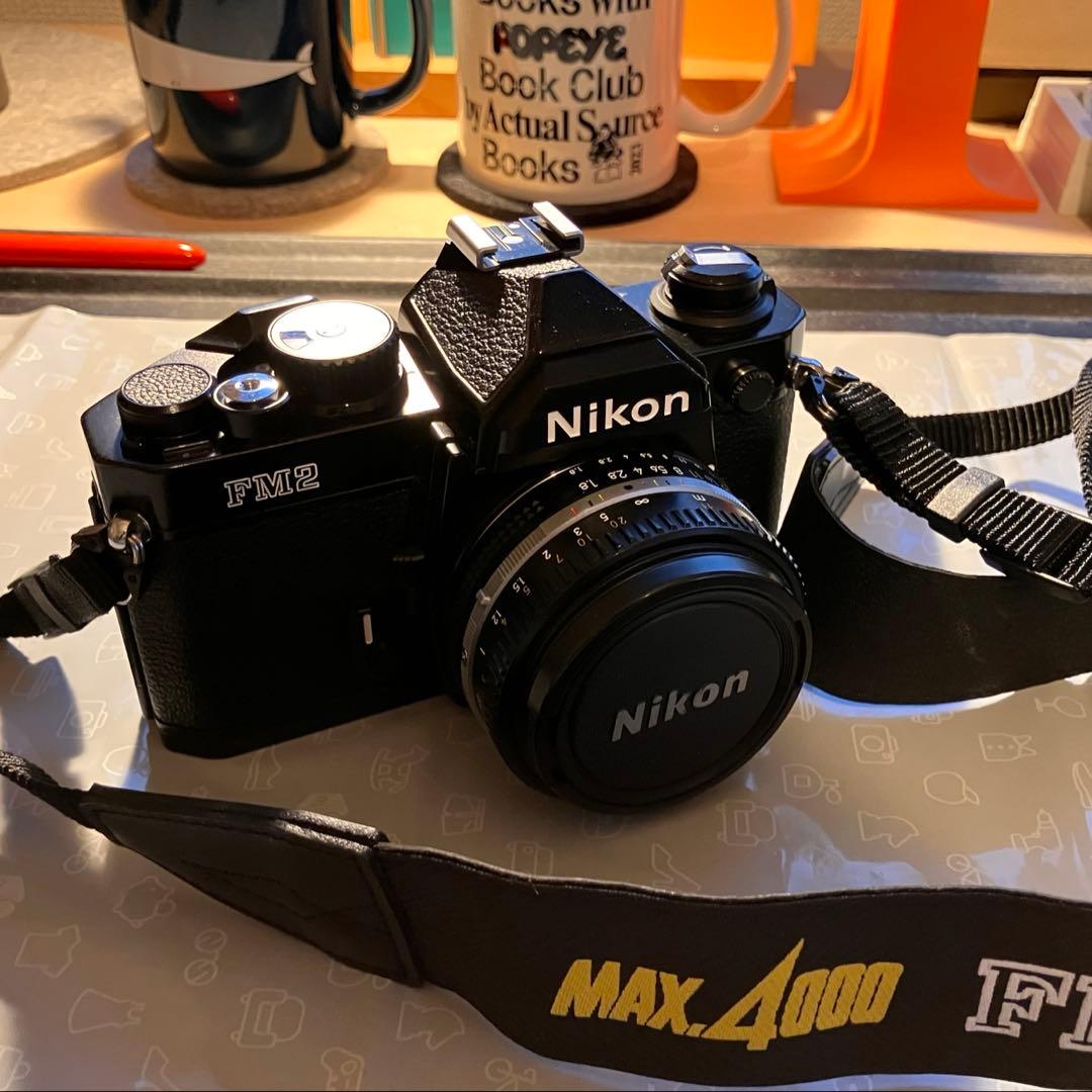 Nikon ニコン New FM2 ブラック フィルムカメラ レンズ付属
