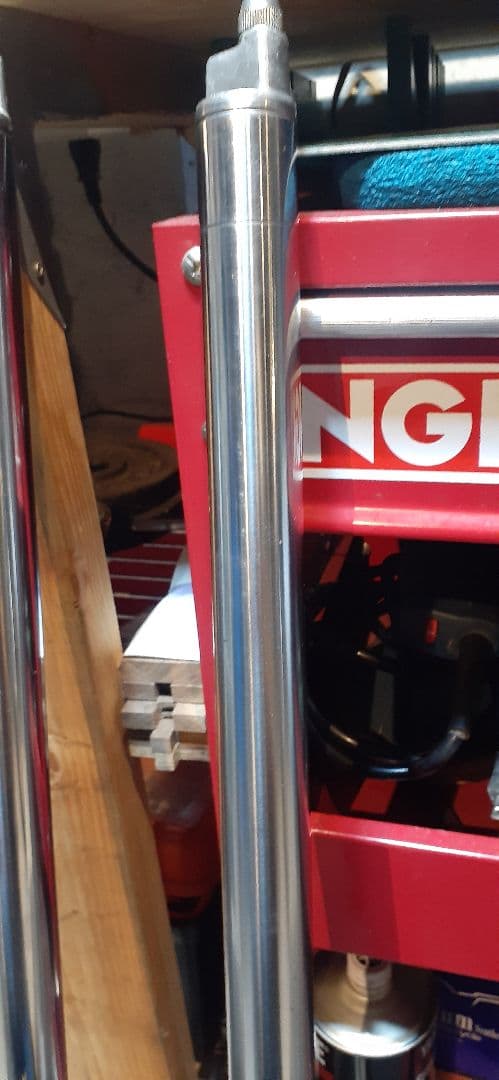 最終値下げ CB750F　CB750FB フロントフォーク　ボトムケース再塗装品