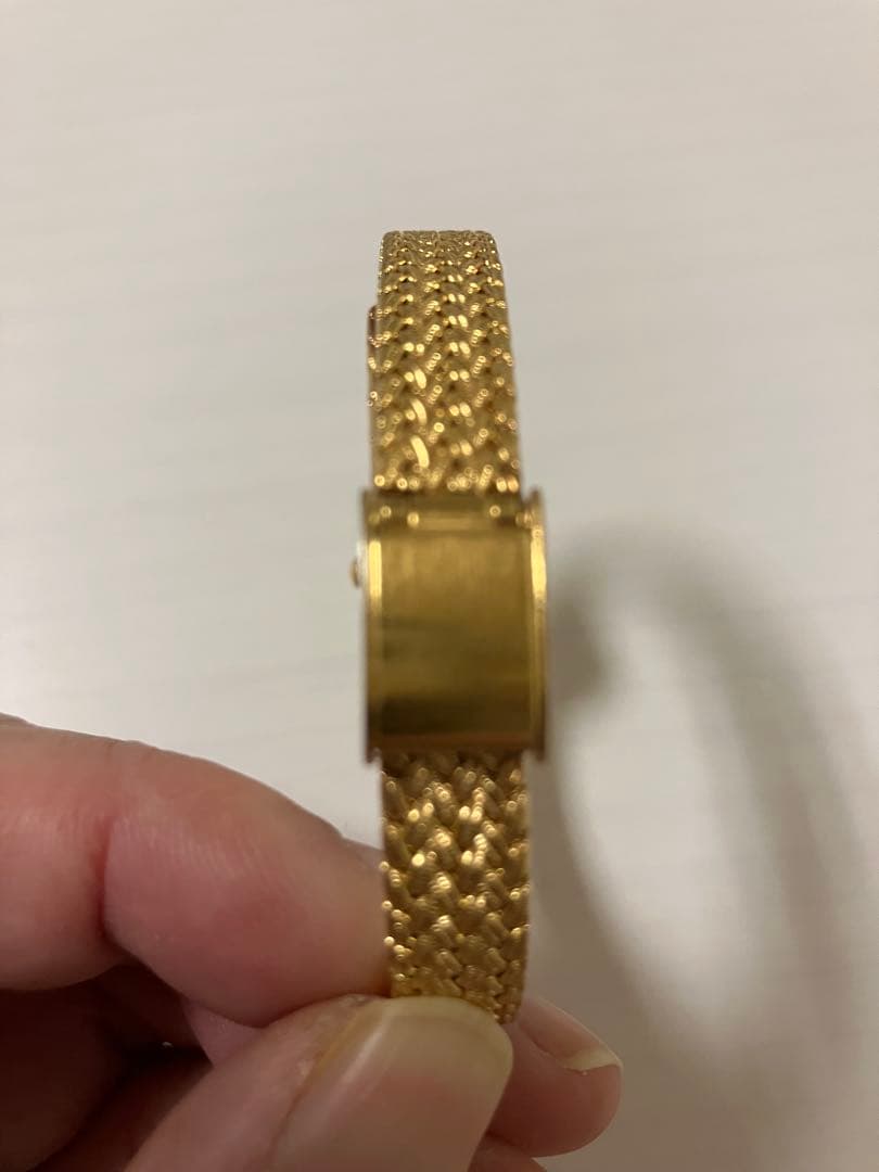 agete ラウンドフェイス ジュエリー 4Pダイヤモンド アガット 時計