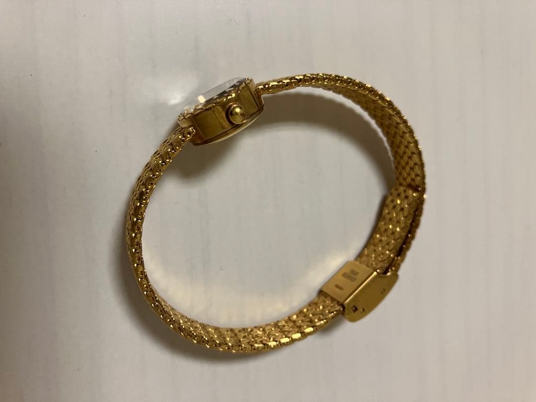 agete ラウンドフェイス ジュエリー 4Pダイヤモンド アガット 時計