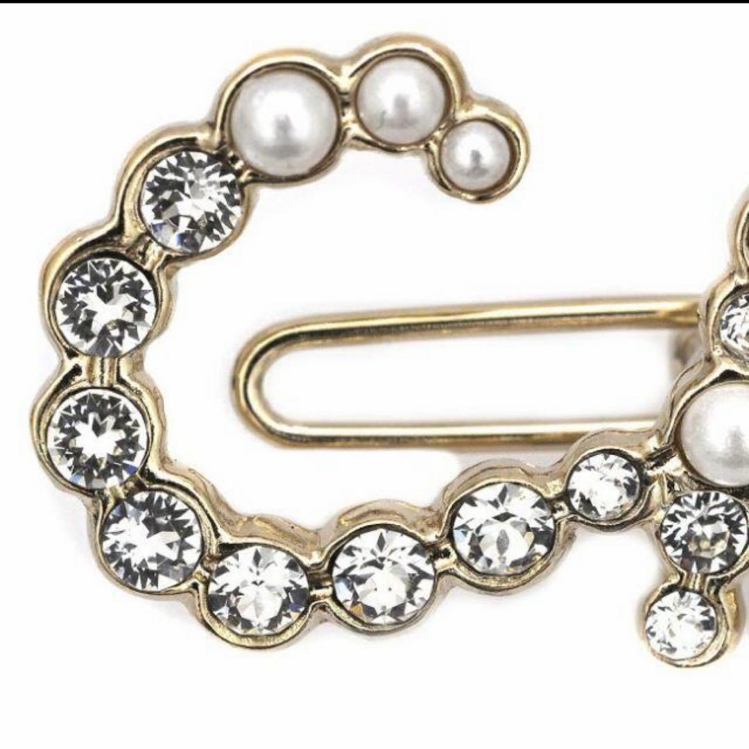 アキラ　CHANEL ヘアクリップ