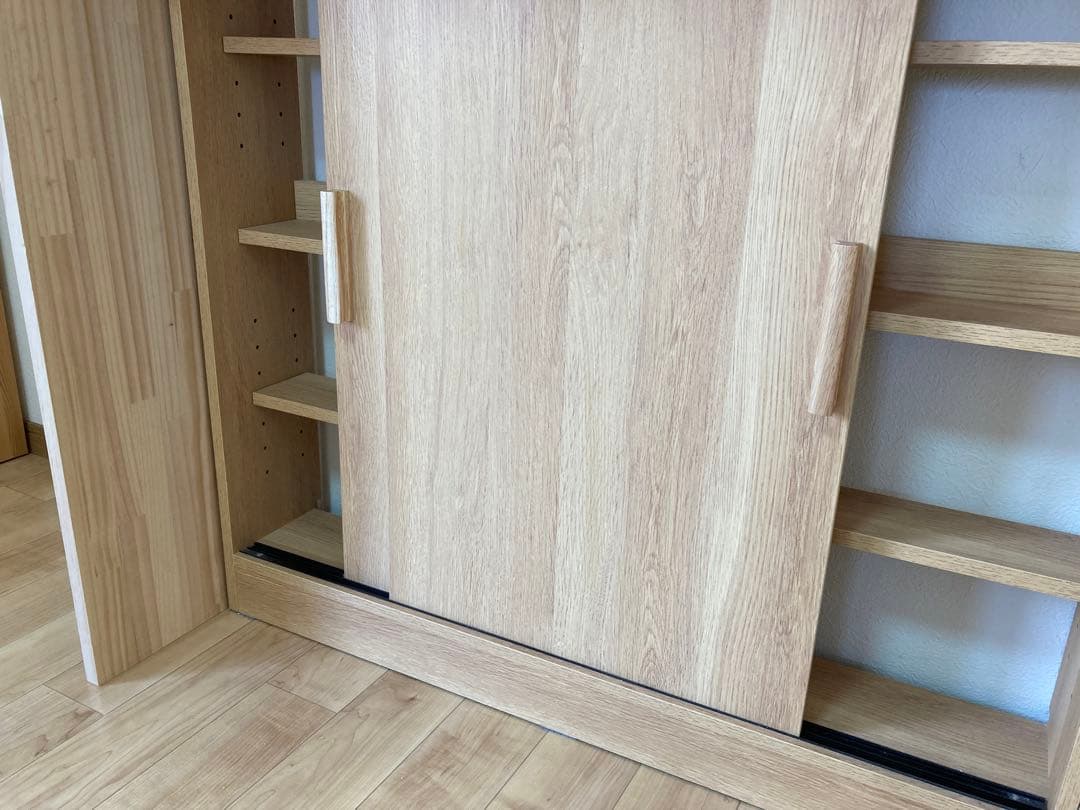 カウンター下　薄型　引き戸収納　木製　スライド扉　収納キャビネット