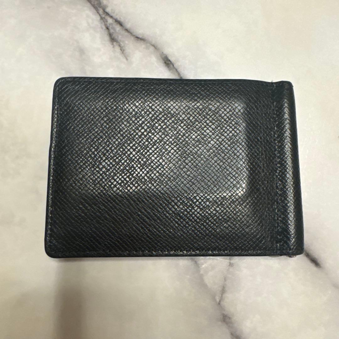 美品 ルイヴィトン 二つ折り財布 タイガ 黒 マネークリップ メンズ　お箱付き