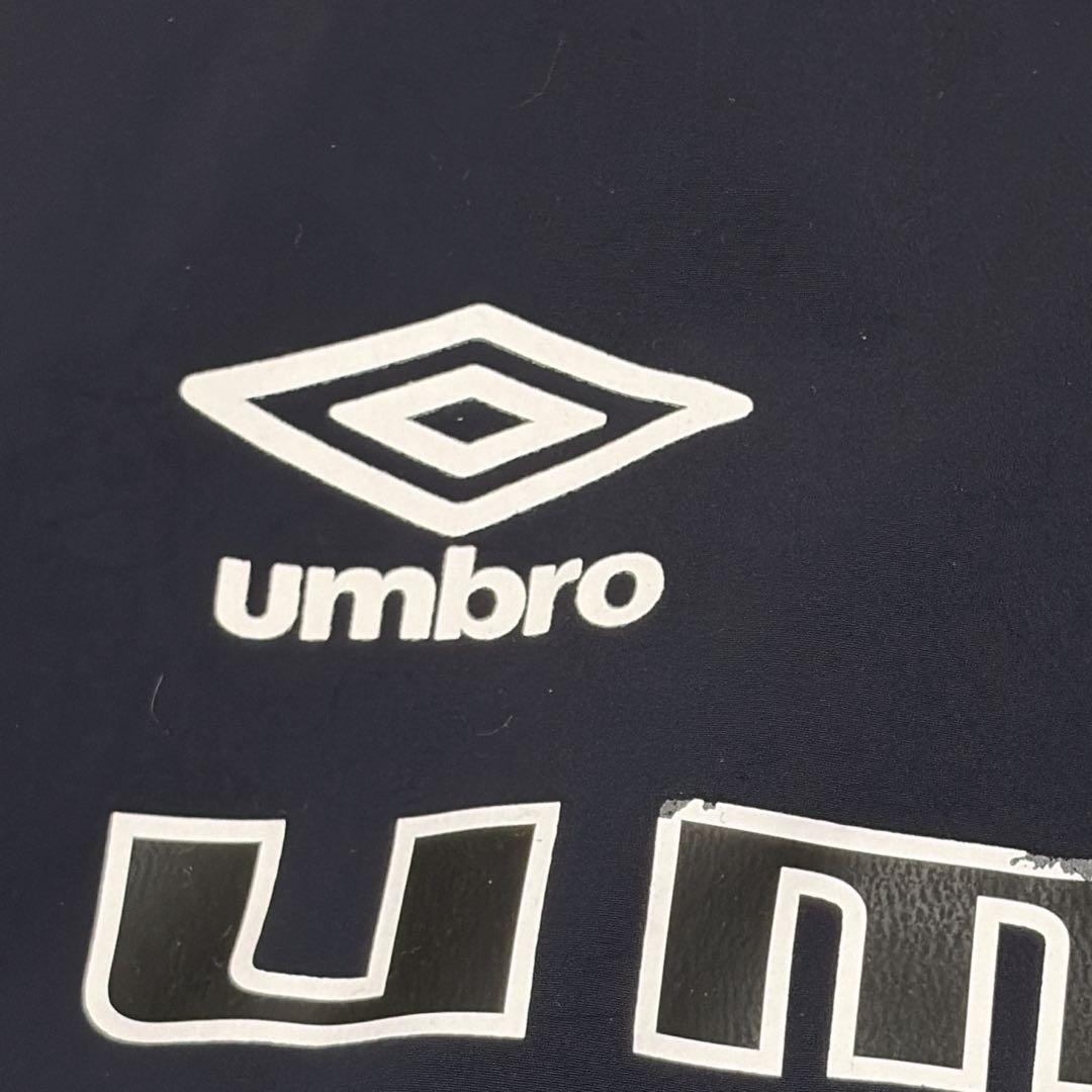 UMBRO マンチェスターユナイテッド　ネイビー 長袖ピステ　ナイロンジャケット