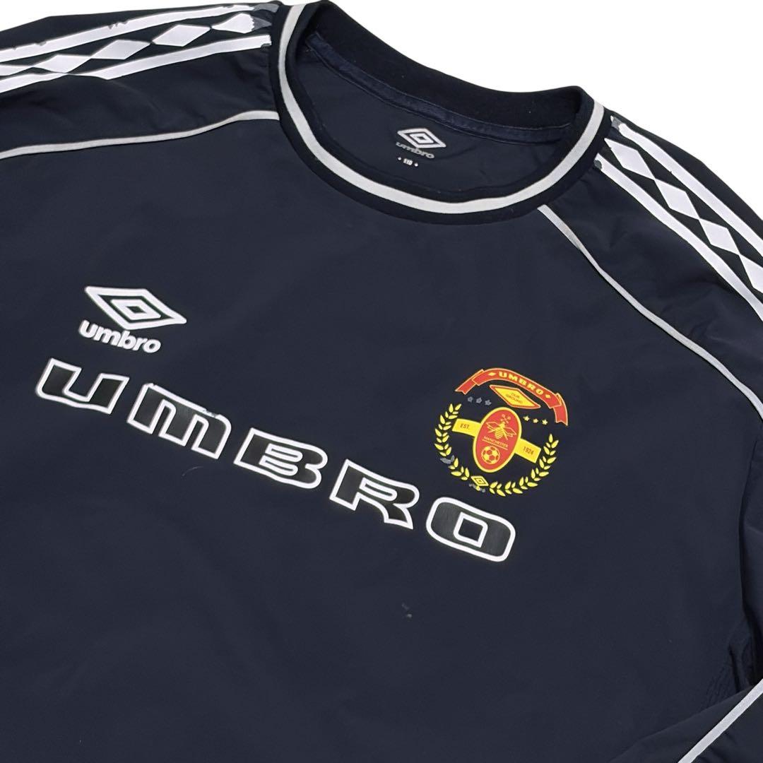 UMBRO マンチェスターユナイテッド　ネイビー 長袖ピステ　ナイロンジャケット