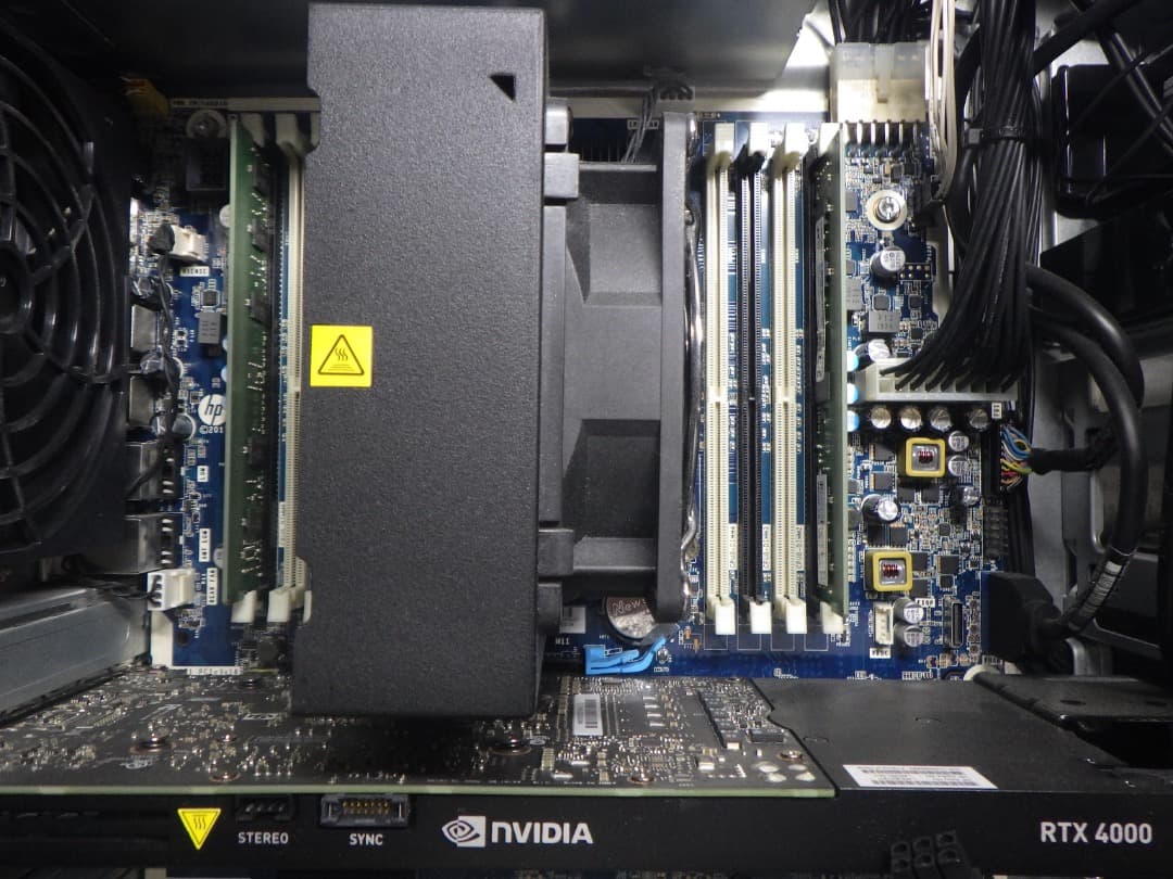 Windowsデスクトップ HP Z4 G4 Workstation, Xeon W-2123