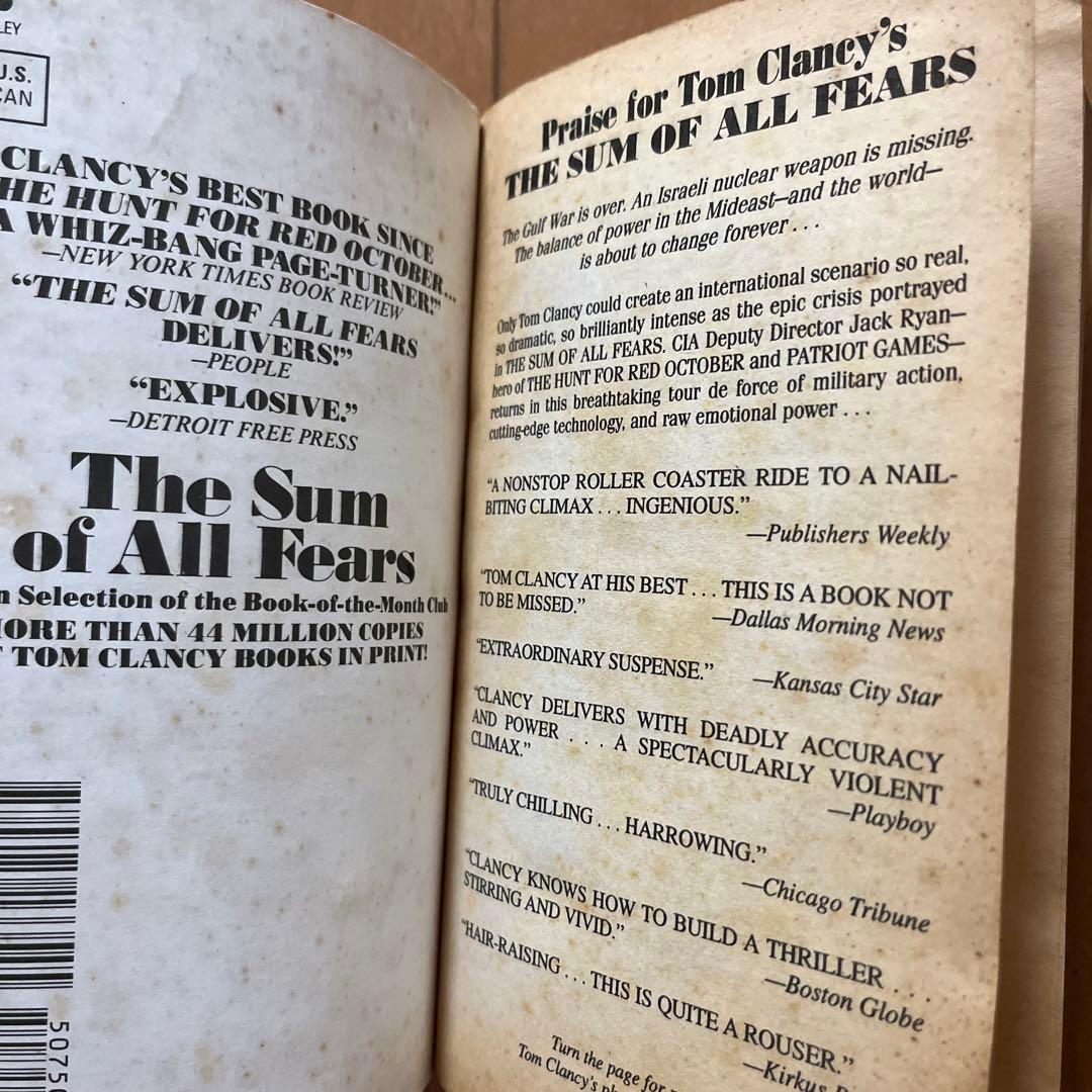 洋書　Tom Clancy The sum of fears