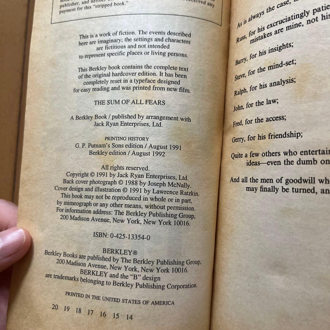 洋書　Tom Clancy The sum of fears