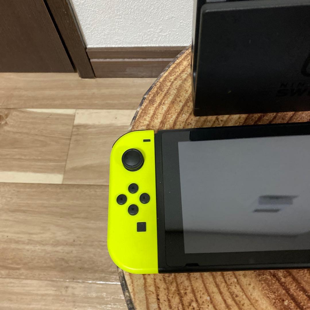 Nintendo Switch ニンテンドースイッチ本体　YEL/RED 箱無し