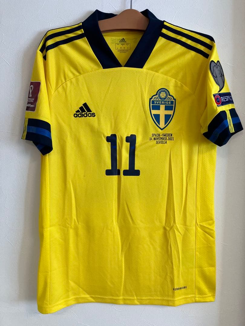 スウェーデン代表イブラヒモビッチ ユニフォームwc予選　ミラン　adidas