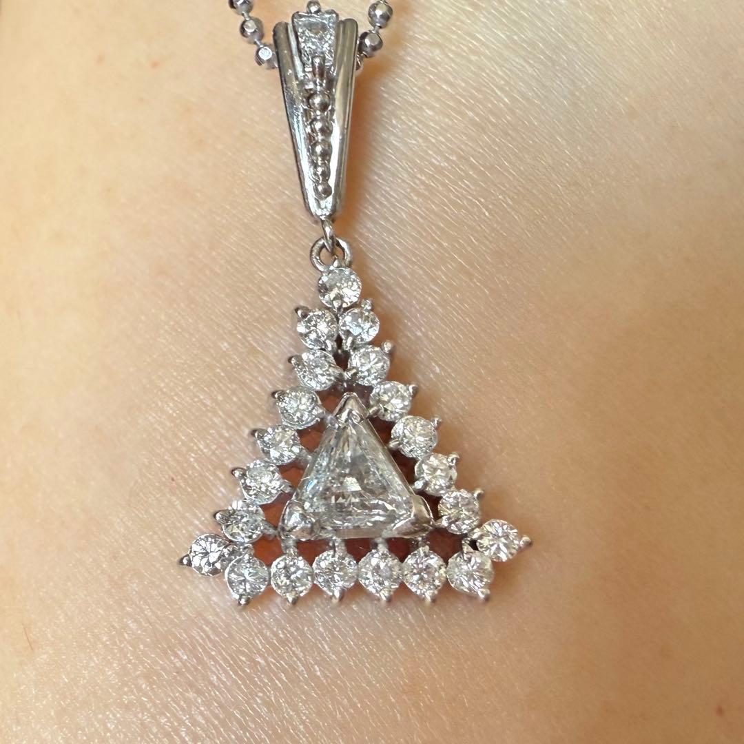 アンティークpt900ダイヤペンダント0.29/0.43ct 雰囲気が良い
