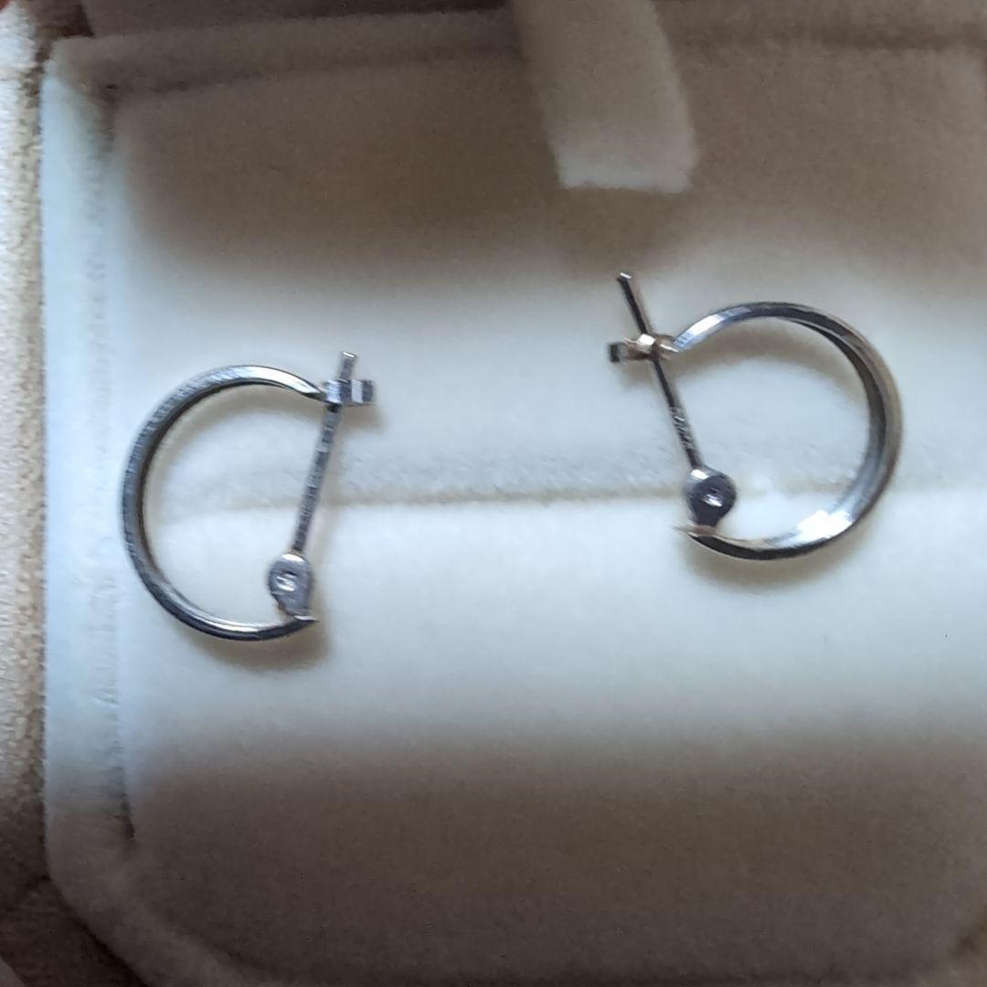 カスミソウPt900　フープピアス