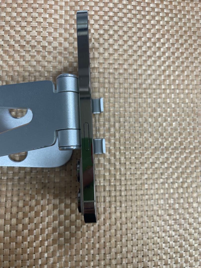 iPhone 14 Pro 256 GB ゴールドSIMフリー【9470】