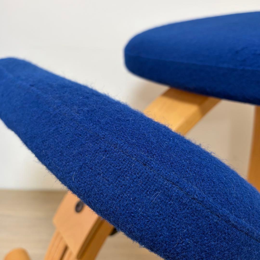 Rybo リボ バランス チェア イージー 姿勢矯正 椅子　ブルー　青