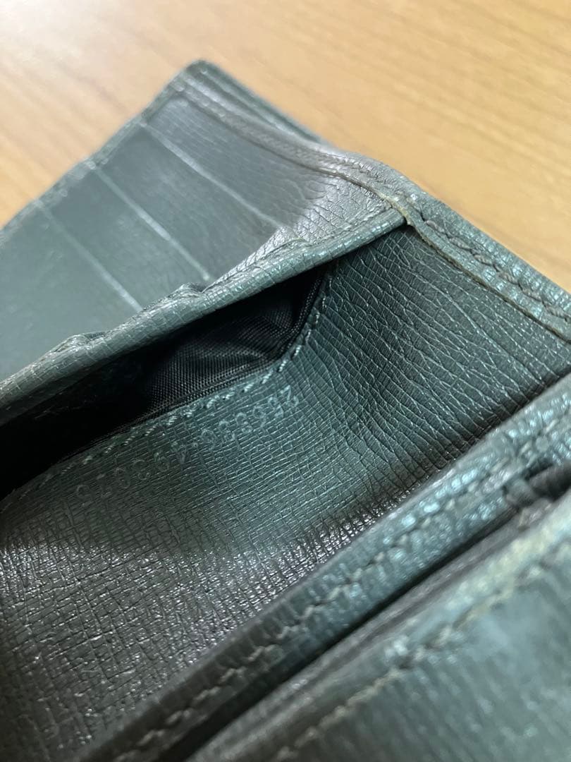 Gucci グレー 二つ折り財布