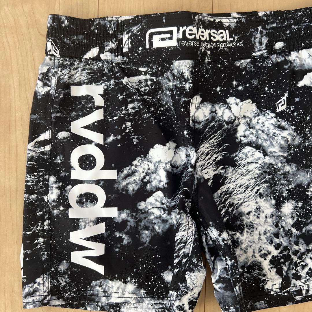新品未使用　rvddw FIGHT SHORTS リバーサル　ファイトパンツ