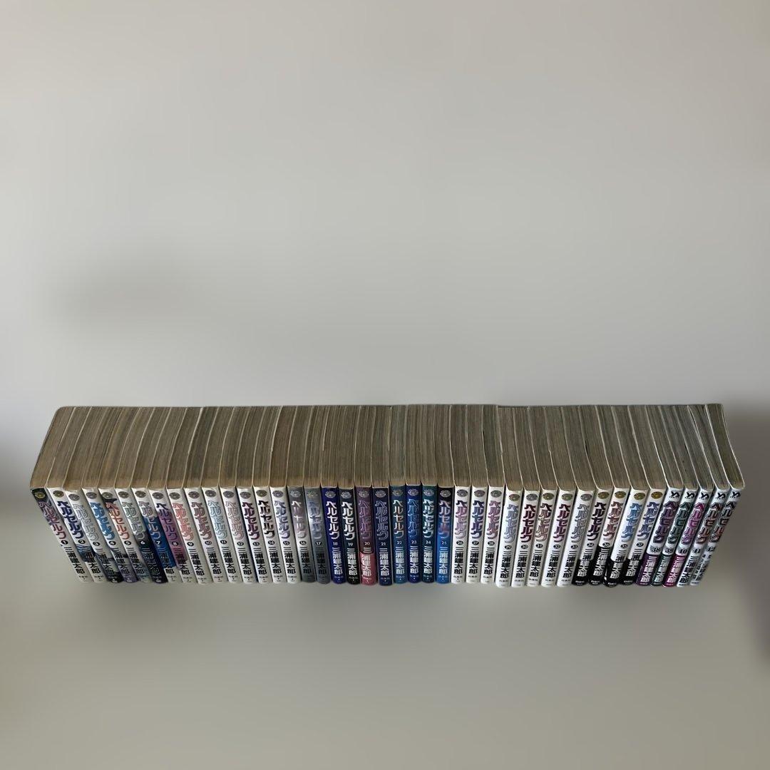 【初版多数含む】ベルセルク 1〜42巻セット 三浦建太郎 白泉社