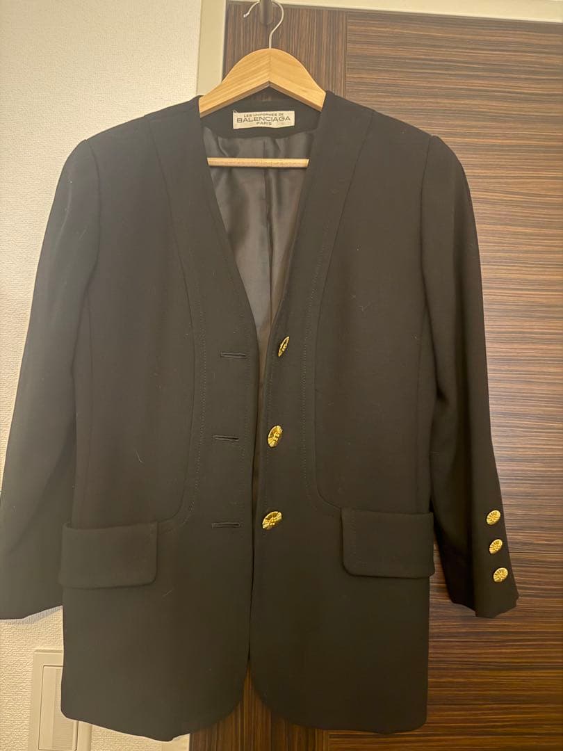 BALENCIAGA ブラック ノーカラージャケット