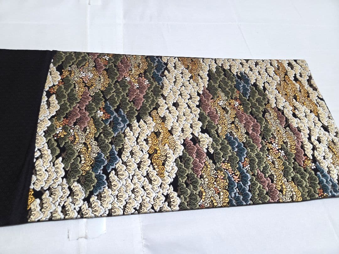 A5◆着物くつろぎ 唐織 松づくし文 金糸 黒 六通 正絹 フォーマルな袋帯