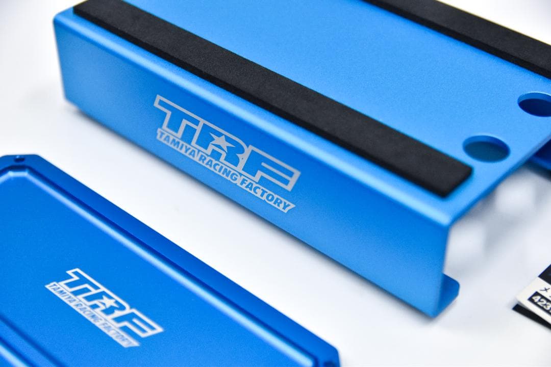 タミヤ TRF 2点セット （ メンテナンススタンド ／ アルミパーツトレイ）