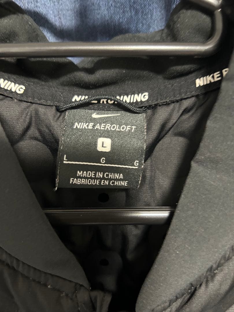 Nike AEROLOFT ベスト L