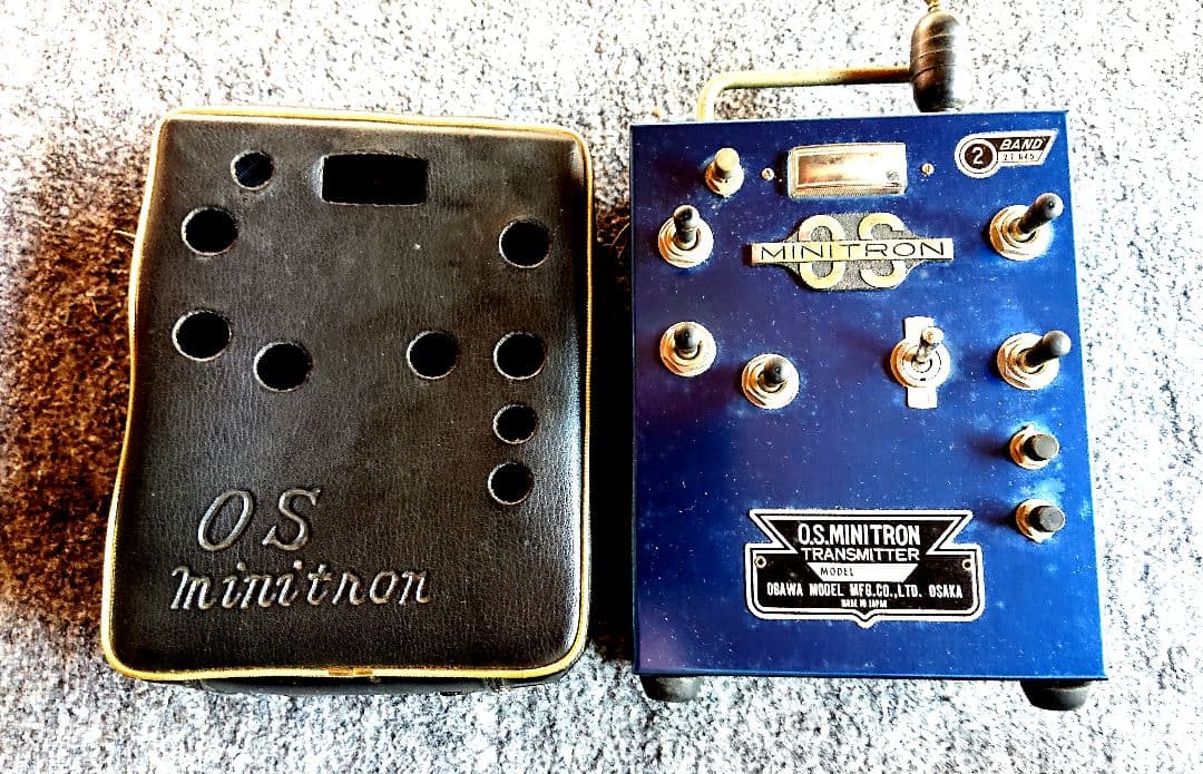 OSミニトロン　送受信機 日の出サボー付き