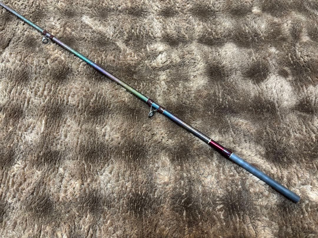 シマノ　ワールドシャウラ　１７０３Ｒ－２　ＳＨＩＭＡＮＯ