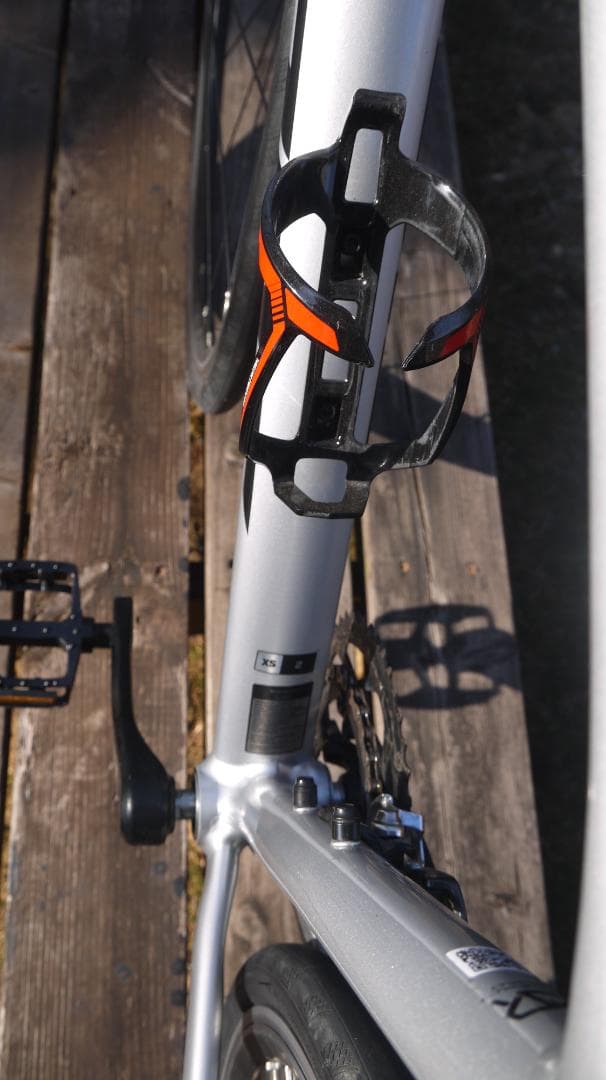 【整備済】ロード　GIANT CONTEND2 通学通勤サイクリングに