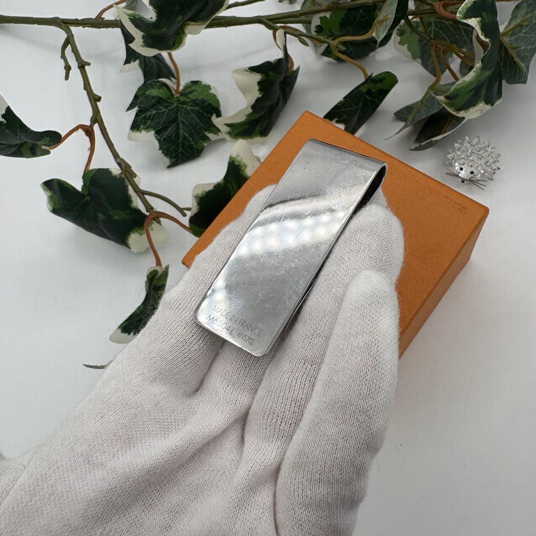 ルイヴィトン パンス・ビエ・シャンゼリゼ マネークリップ