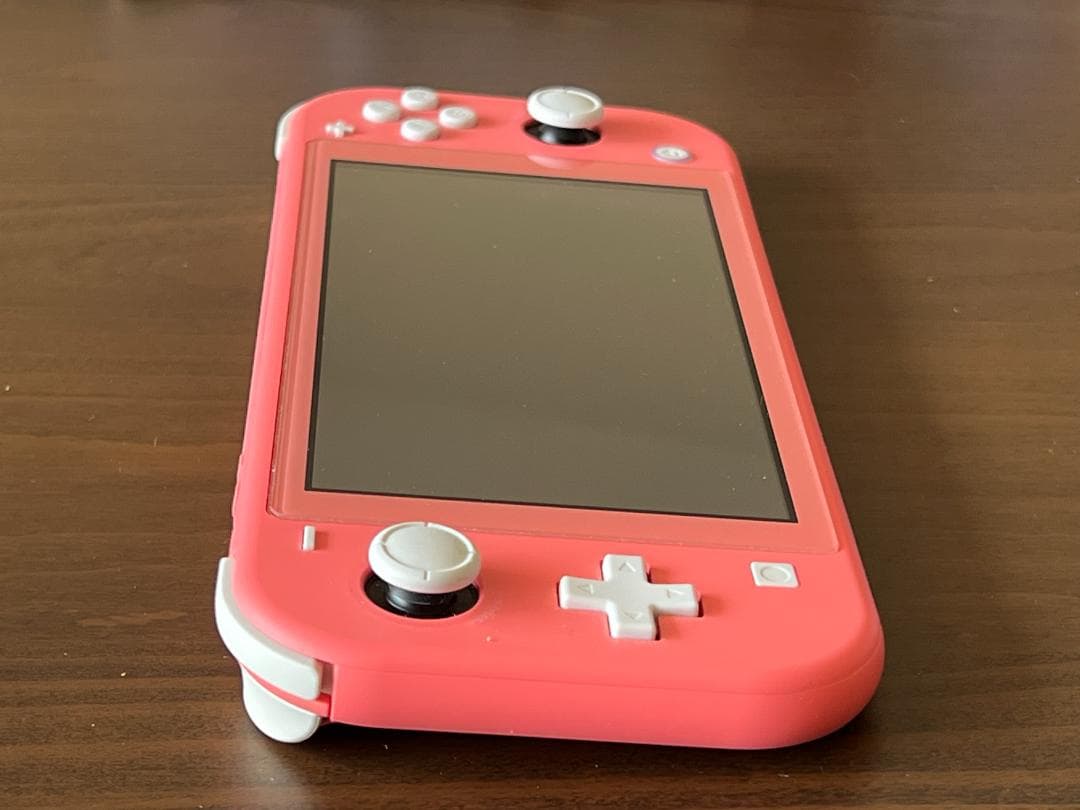Nintendo Switch Lite 本体 コーラルピンク