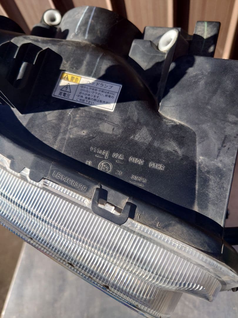 エヴリィ　DA17HID　右（運転席側）ヘッドライトユニット