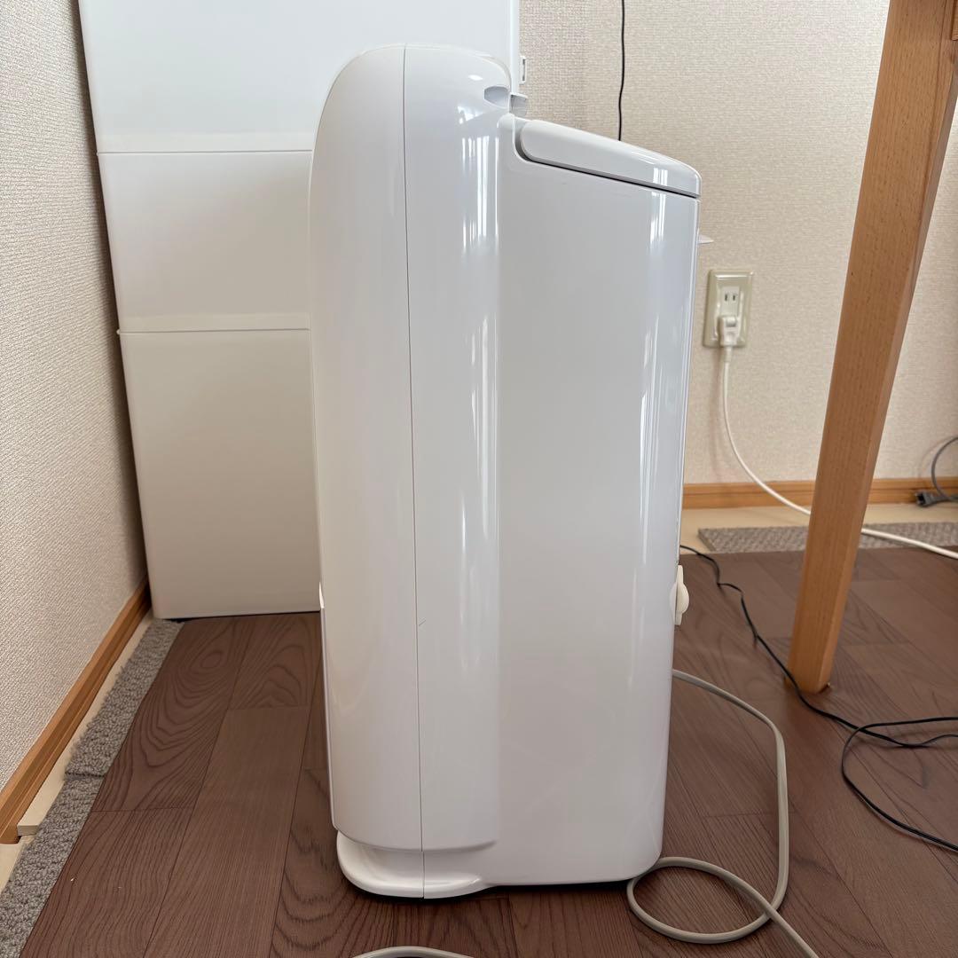 三菱　衣類乾燥除湿機　MJ-P180VX 2024年製