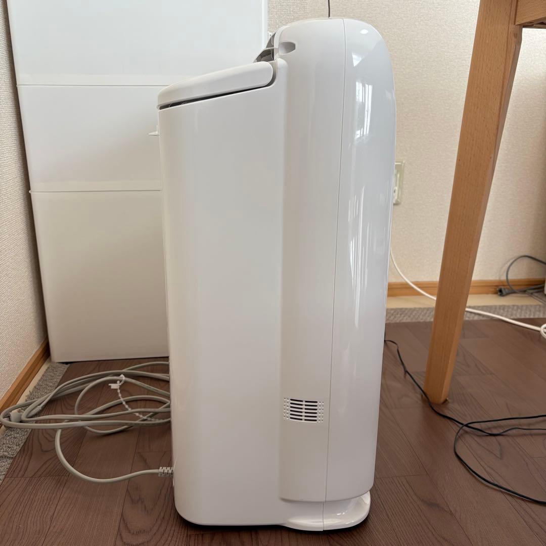 三菱　衣類乾燥除湿機　MJ-P180VX 2024年製