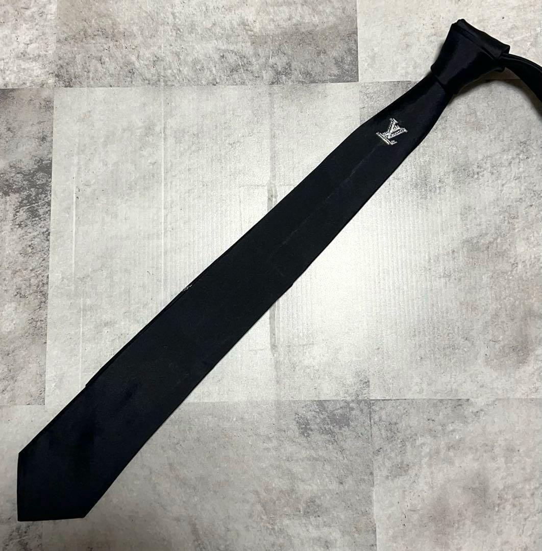 LOUIS VUITTON ネクタイ ハイブランド LVロゴ ソリッド 箱付き