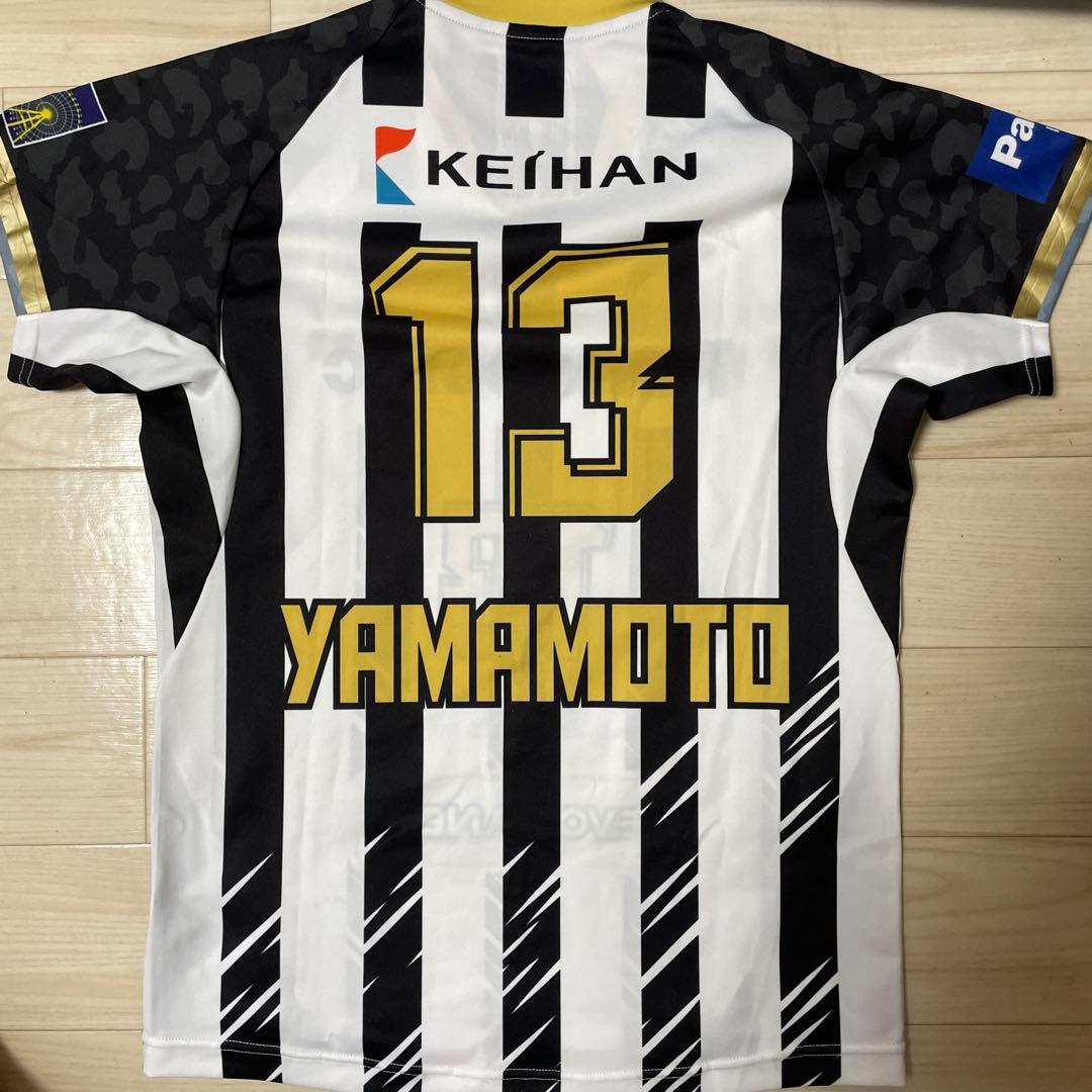 Panasonic Panthers バレーボールシャツ 13 YAMAMOTO