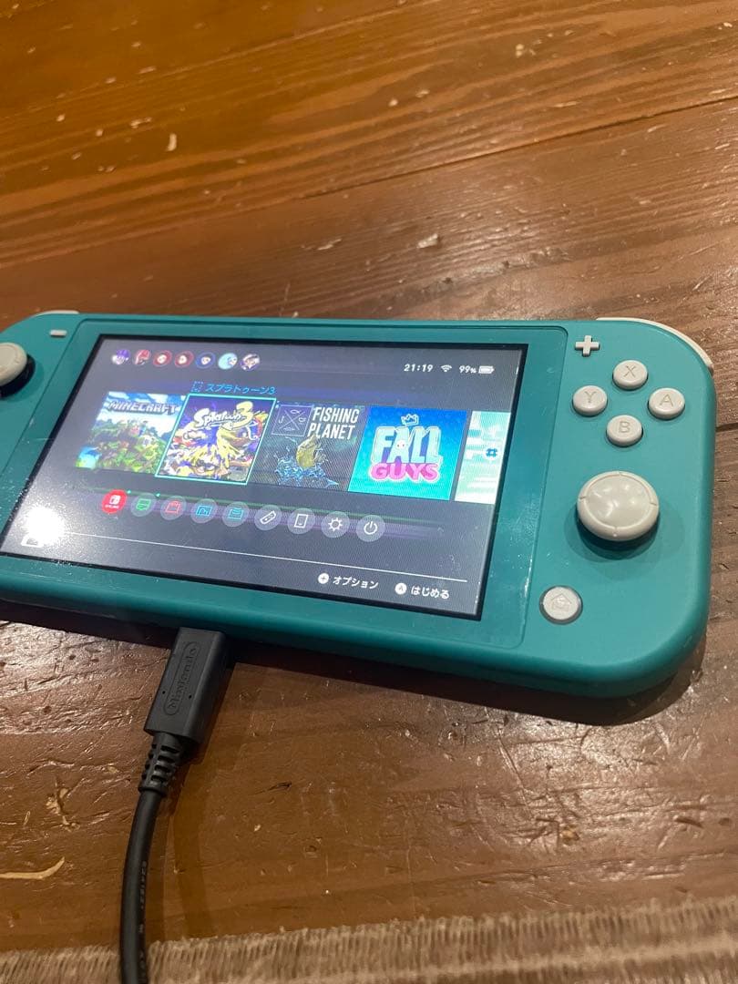 Nintendo Switch Lite ターコイズ　液晶不具合
