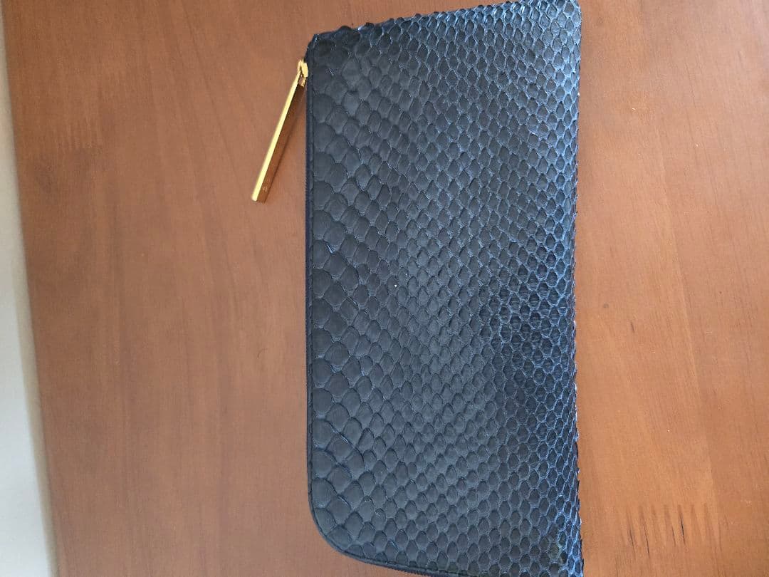 本日限定！！ATAO　リモ　 パイソン　ネイビー 長財布